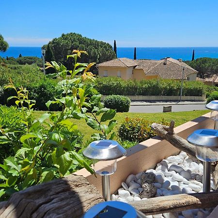 Ferienwohnung Studio Bord de Mer Terrasse Vue Mer Piscine Sainte-Maxime Exterior foto