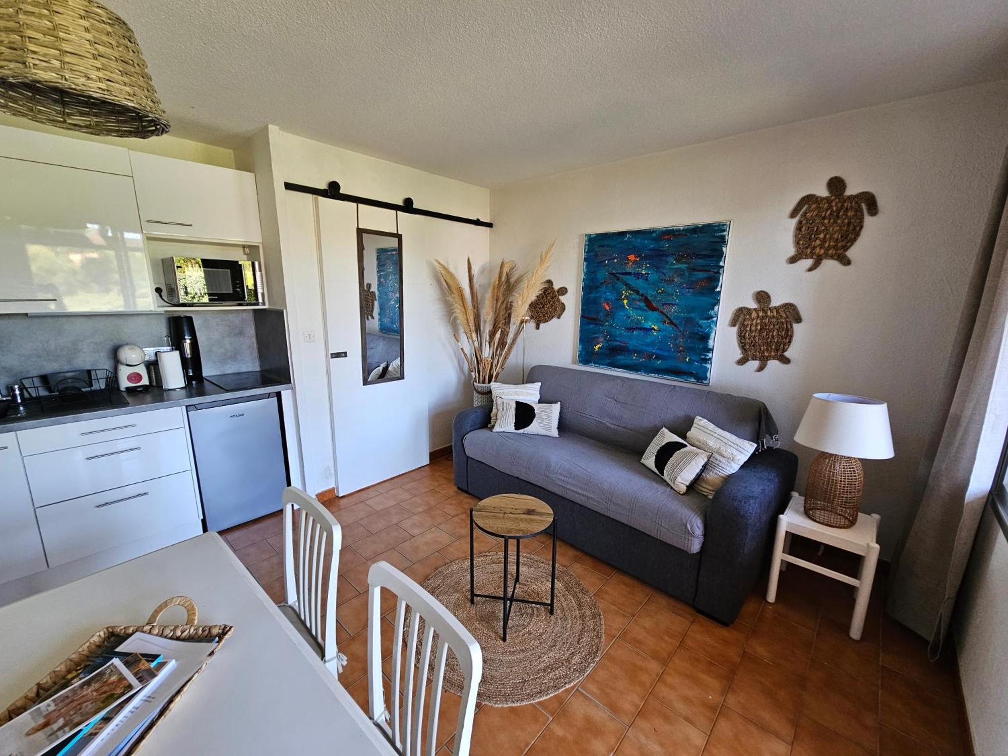 Ferienwohnung Studio Bord de Mer Terrasse Vue Mer Piscine Sainte-Maxime Exterior foto